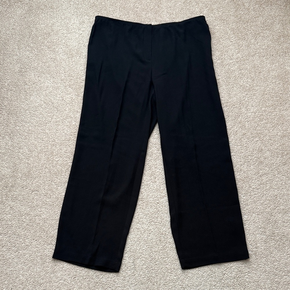 Eileen Fisher 100% Silk Mid Rise Relaxed Straight Leg Black Pants Size Petite L